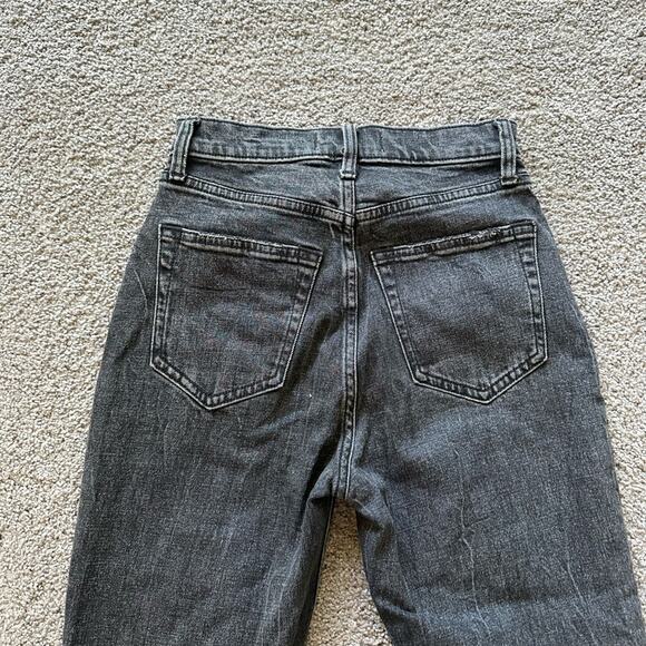 Abercrombie Ultra High Rise Ankle Straight Jeans - Picture 6 of 7